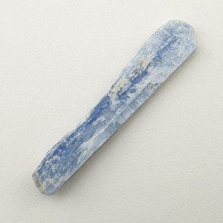 Kyanite raw 37x6 mm No 228