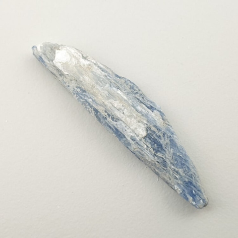 Kyanite raw 38x9 mm No 210 Kyanite raw 38x9 mm No 210