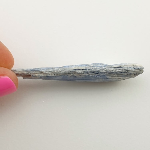 Kyanite raw 45x14 mm No 211 Kyanite raw 45x14 mm No 211