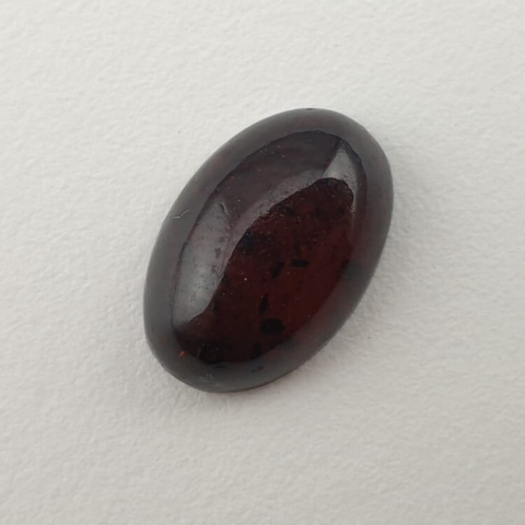 Bursztyn bałtycki kaboszon 12x8 mm nr 517 Bursztyn bałtycki kaboszon 12x8 mm nr 517
