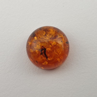 Bursztyn bałtycki kaboszon fi 10 mm nr 598