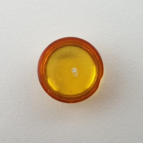 Bursztyn bałtycki kaboszon fi 10 mm nr 610 Bursztyn bałtycki kaboszon fi 10 mm nr 610