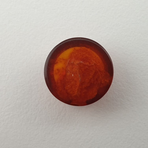 Baltic amber cabochon dia. 10 mm no 620 Baltic amber cabochon dia. 10 mm no 620