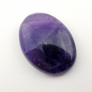 Amethyst cabochon 26x19 mm no. 333
