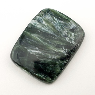 Serafinit kaboszon 32x25 mm nr 17