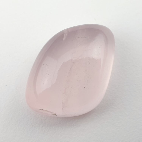 Kwarc różowy kaboszon 21x16 mm nr 138 Kwarc różowy kaboszon 21x16 mm nr 138