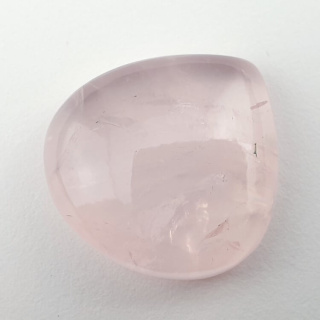 Pink quartz cabochon 25x24 mm no 124