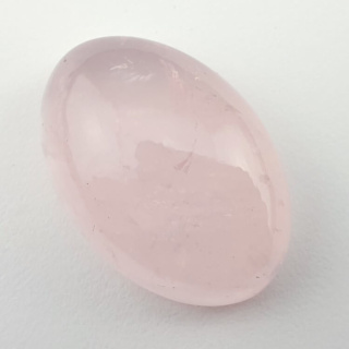 Pink quartz cabochon 29x20 mm no 156