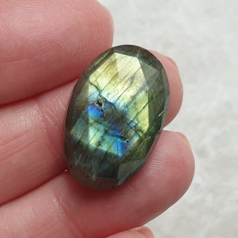 Labradorite faceted cabochon 25x16 mm no 30 Labradorite faceted cabochon 25x16 mm no 30