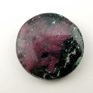 Ruby in zoysite cabochon fi 24 mm no. 65