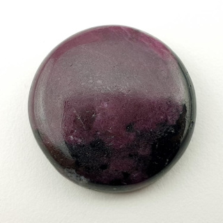 Ruby in zoysite cabochon fi 24 mm no 80