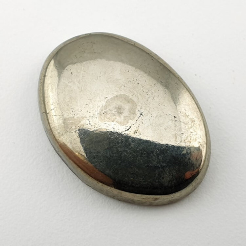 Piryt kaboszon 25x18 mm nr 117 Piryt kaboszon 25x18 mm nr 117