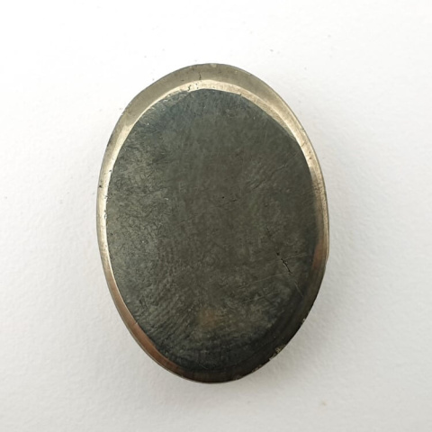 Piryt kaboszon 25x18 mm nr 117 Piryt kaboszon 25x18 mm nr 117