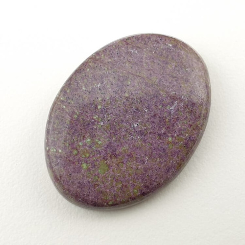 Stichtite cabochon 27x20 mm no. 63 Stichtite cabochon 27x20 mm no. 63