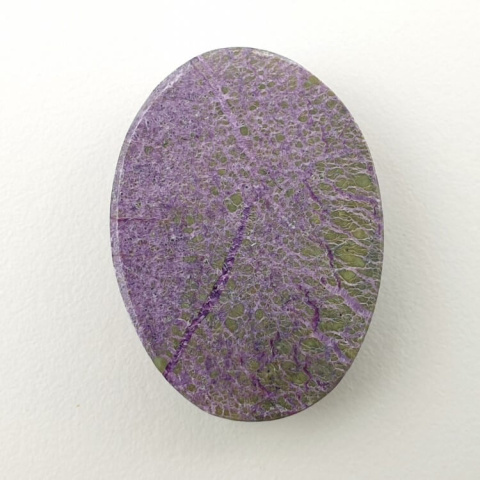 Stichtite cabochon 28x21 mm no 58 Stichtite cabochon 28x21 mm no 58
