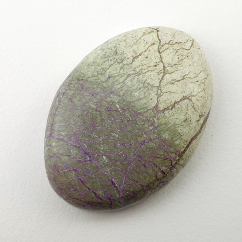 Stichtite cabochon 29x21 mm no 18 Stichtite cabochon 29x21 mm no 18