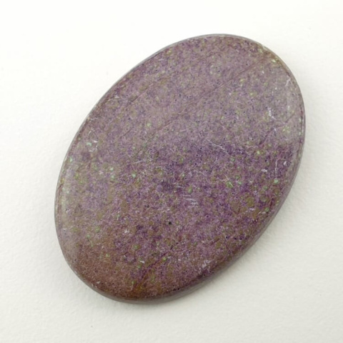 Stichtite cabochon 33x24 mm no 17 Stichtite cabochon 33x24 mm no 17