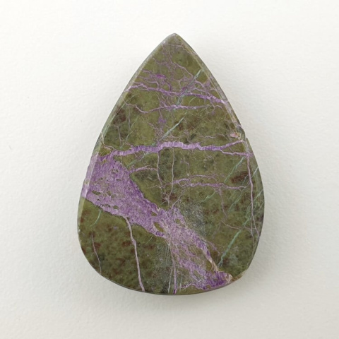 Stichtite cabochon 34x24 mm no. 40 Stichtite cabochon 34x24 mm no. 40