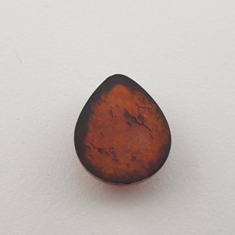 Baltic amber cabochon 12x10 mm no. 319 Baltic amber cabochon 12x10 mm no. 319
