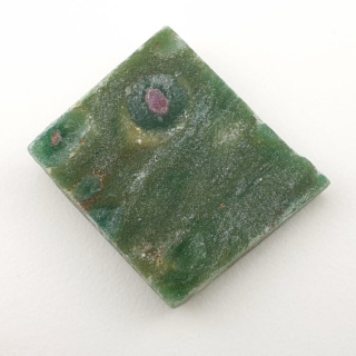 Ruby in fuchsite cut raw 28x25 mm no. 46