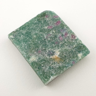Ruby in fuchsite cut raw 29x25 mm no 35