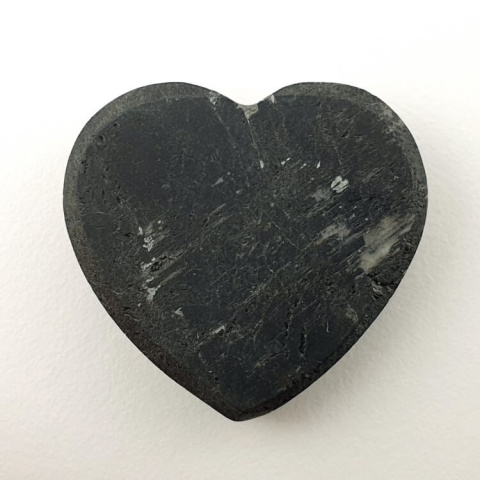 Black Tourmaline cabochon heart 26x25 mm no. 38 Black Tourmaline cabochon heart 26x25 mm no. 38