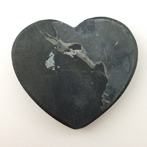 Black Tourmaline cabochon heart 37x33 mm no. 43 Black Tourmaline cabochon heart 37x33 mm no. 43