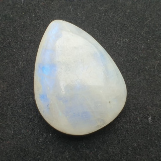 Moonstone cabochon 32x24 mm no. A142