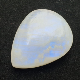Moonstone cabochon 33x26 mm no. A141