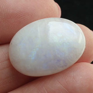 Moonstone cabochon 24x17 mm no. A247