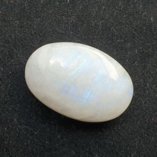 Moonstone cabochon 25x16 mm no. A227