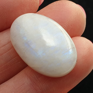 Moonstone cabochon 25x16 mm no. A227
