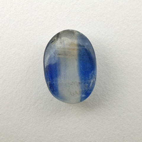 Kyanite cabochon 11x8 mm no. 33 Kyanite cabochon 11x8 mm no. 33