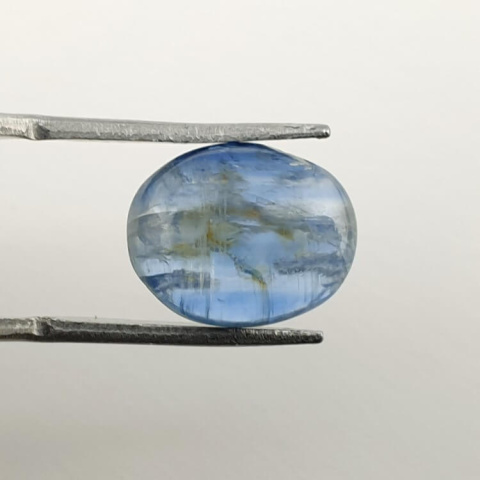Kyanite cabochon 13x11 mm no 17 Kyanite cabochon 13x11 mm no 17