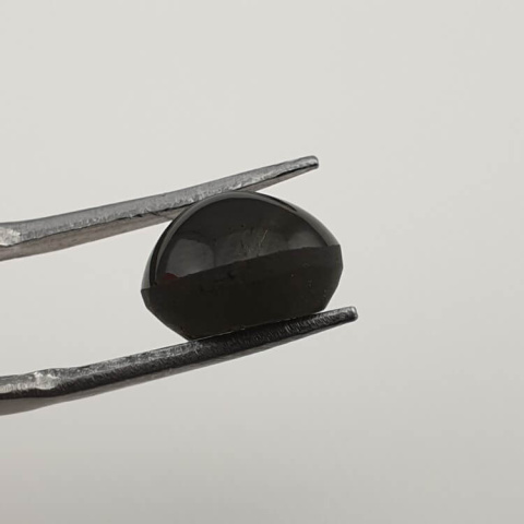 Scapolite cat's eye cabochon 11x9 mm no 17 Scapolite cat's eye cabochon 11x9 mm no 17