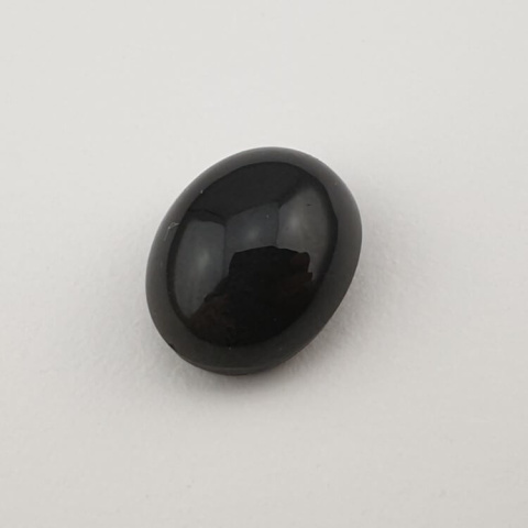 Scapolite cat's eye cabochon 13x10 mm no 16 Scapolite cat's eye cabochon 13x10 mm no 16