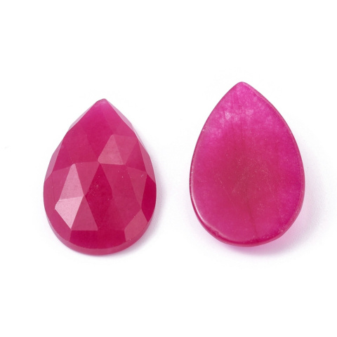 Jadeit magenta kaboszon fasetowany 26x16 mm 1 szt Jadeit magenta kaboszon fasetowany 26x16 mm 1 szt