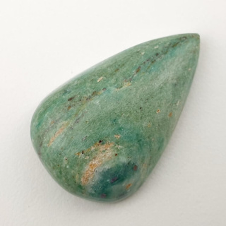 Ruby in fuchsite cabochon 33x21 mm no 70