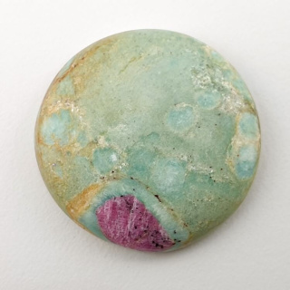 Ruby in fuchsite cabochon fi 27 mm no. 65