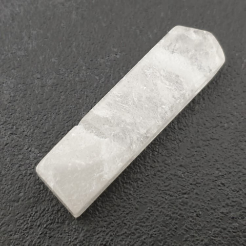 Quartz icicle 41x11 mm No. 64 Quartz icicle 41x11 mm No. 64