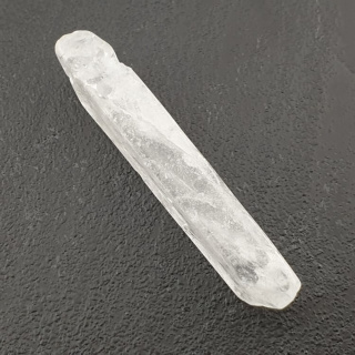 Quartz icicle 52x11 mm No. 65