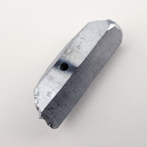 Kwarc tytanowy sopel 25x9 mm nr 248 Kwarc tytanowy sopel 25x9 mm nr 248