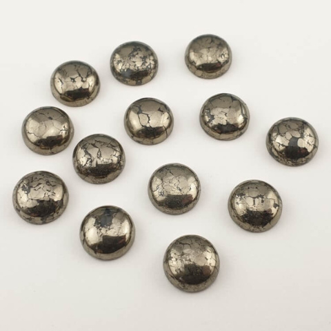Piryt kaboszon fi 10 mm 1 szt. Piryt kaboszon fi 10 mm 1 szt.