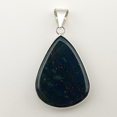 Bloodstone pendant 32x24 mm no 14 Bloodstone pendant 32x24 mm no 14