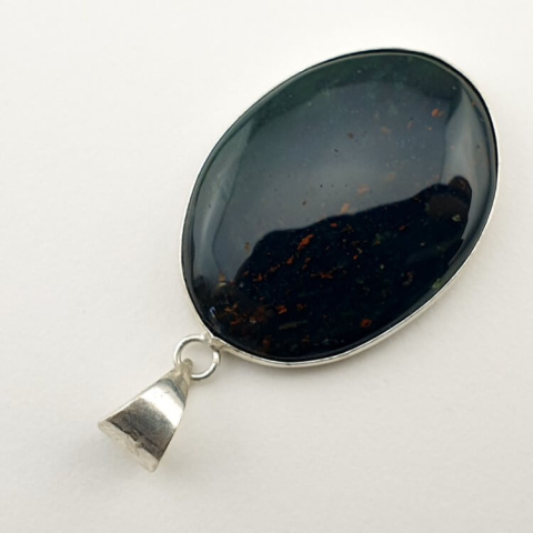 Bloodstone pendant 33x25 mm no 10 Bloodstone pendant 33x25 mm no 10