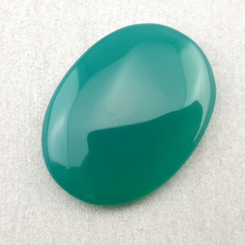 Green onyx cabochon 32x24 mm no 113