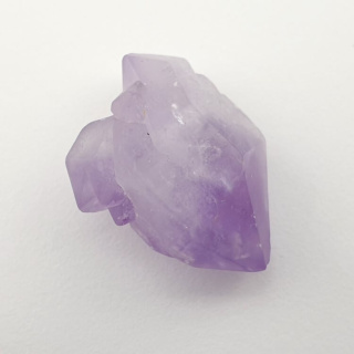 Amethyst nugget 27x20 mm no. 243
