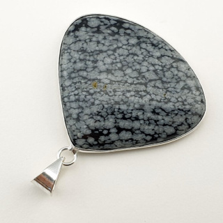 Snow obsidian pendant 43x37 mm no 14