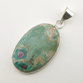 Ruby in fuchsite pendant 34x22 mm no 19