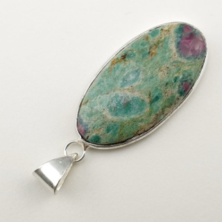 Ruby in fuchsite pendant 39x20 mm no. 20
